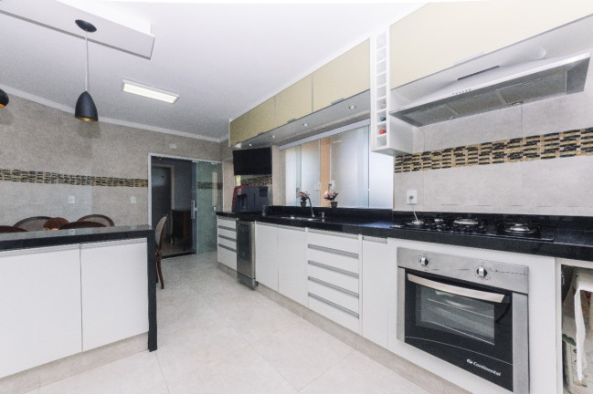 Imagem Casa com 3 Quartos à Venda, 650 m² em Vila Albertina - São Paulo