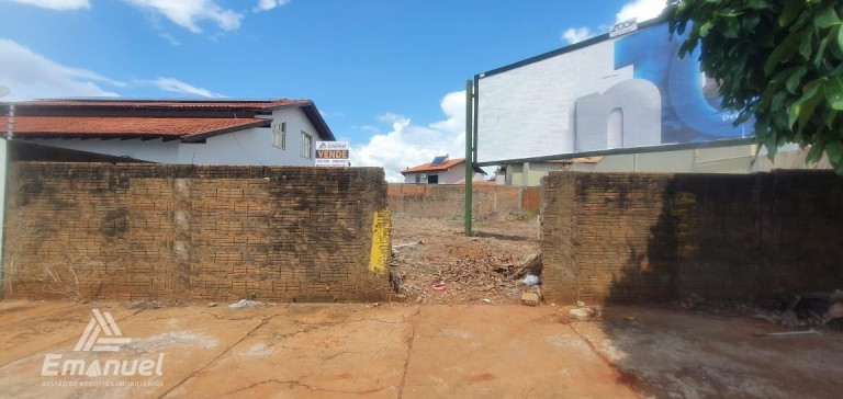 Imagem Terreno à Venda, 450 m² em Jardim Autonomista - Campo Grande Imagem Terreno à Venda, 450 m² em Jardim Autonomista - Campo Grande