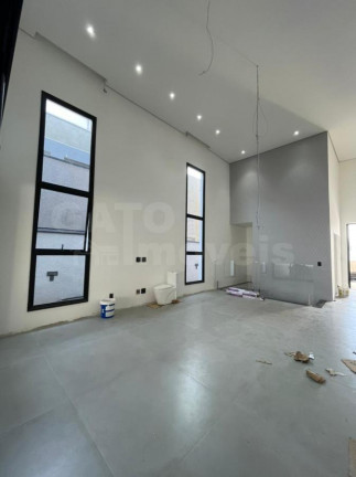 Imagem Casa com 3 Quartos à Venda, 320 m² em Tamboré - Santana De Parnaíba Imagem Casa com 3 Quartos à Venda, 320 m² em Tamboré - Santana De Parnaíba