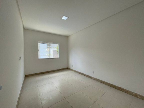 Imagem Casa com 3 Quartos para Alugar, 180 m² em Espírito Santo - Vitória Da Conquista Imagem Casa com 3 Quartos para Alugar, 180 m² em Espírito Santo - Vitória Da Conquista