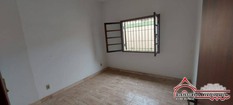 Imagem Casa com 3 Quartos à Venda, 145 m² em Centro - Jacareí