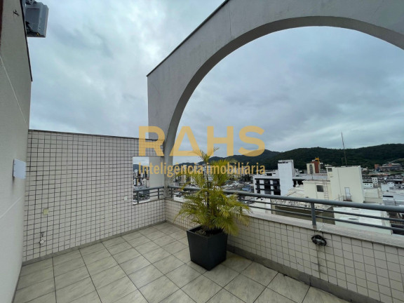 Imagem Apartamento com 1 Quarto à Venda, 67 m² em Centro - Joinville