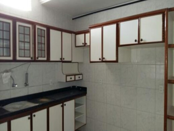 Imagem Imóvel com 7 Quartos à Venda, 270 m² em Serrinha - Fortaleza