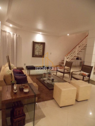 Imagem Casa com 3 Quartos à Venda, 432 m² em Parque Jóquei Club - Campos Dos Goytacazes Imagem Casa com 3 Quartos à Venda, 432 m² em Parque Jóquei Club - Campos Dos Goytacazes