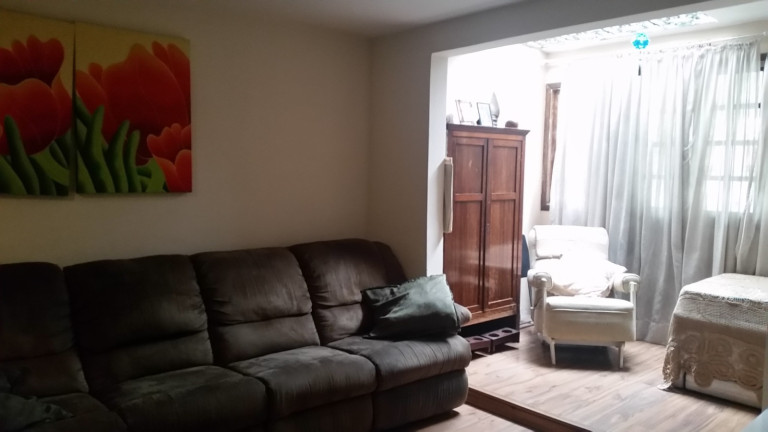 Imagem Casa com 3 Quartos à Venda, 347 m² em Parque Monte Alegre - Taboão Da Serra