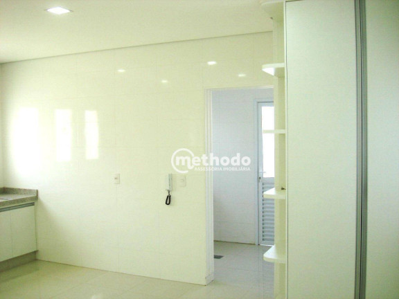 Imagem Casa com 3 Quartos à Venda, 320 m² em Swiss Park - Campinas Imagem Casa com 3 Quartos à Venda, 320 m² em Swiss Park - Campinas