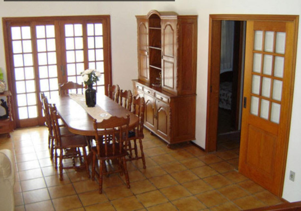 Imagem Casa com 4 Quartos para Alugar,  em Canasvieiras - Florianópolis