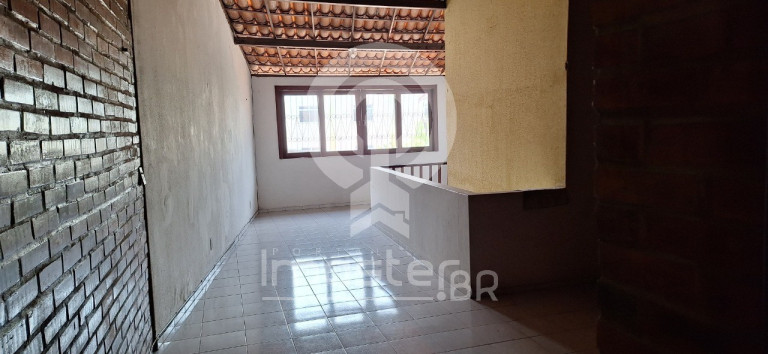 Imagem Casa com 6 Quartos à Venda, 232 m² em José Bonifácio - Fortaleza