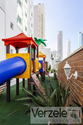 Imagem Apartamento com 4 Quartos à Venda, 149 m² em Centro - Balneário Camboriú Imagem Apartamento com 4 Quartos à Venda, 149 m² em Centro - Balneário Camboriú