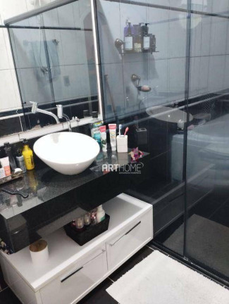 Imagem Sobrado com 3 Quartos à Venda, 256 m² em Parque Selecta(montanhão) - São Bernardo Do Campo Imagem Sobrado com 3 Quartos à Venda, 256 m² em Parque Selecta(montanhão) - São Bernardo Do Campo
