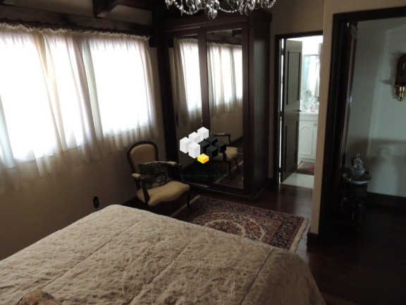 Imagem Casa com 4 Quartos à Venda, 430 m² em Vila Assunção - Porto Alegre