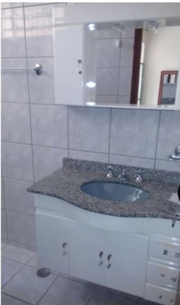 Imagem Sobrado com 3 Quartos à Venda, 210 m² em Jardim Do Lago - Jundiaí