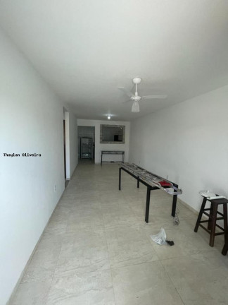 Imagem Casa com 2 Quartos à Venda,  em Nova Colifornia - Cabo Frio