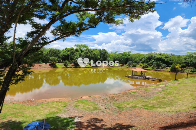 Imóvel com 2 Quartos à Venda, 26.890 m² em Macuco - Valinhos