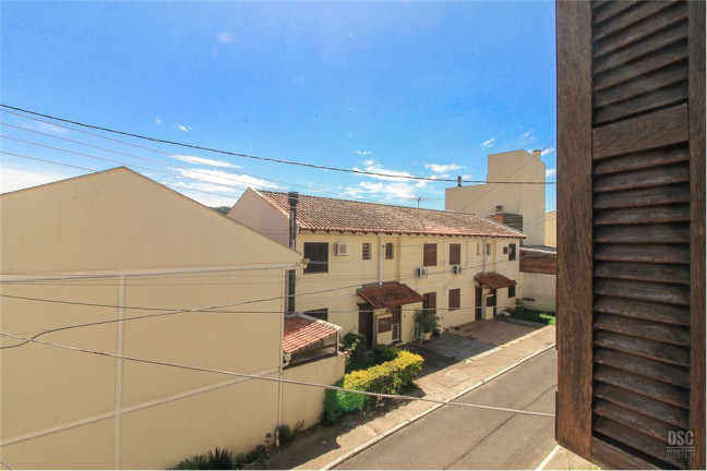 Imagem Casa com 3 Quartos à Venda,  em Vila Nova - Porto Alegre