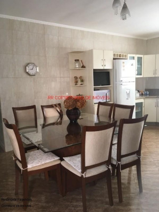 Imagem Sobrado com 3 Quartos à Venda, 200 m² em Parque Primavera - Poços De Caldas