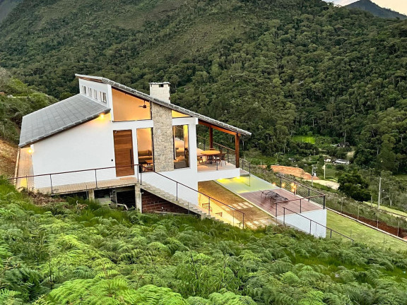 Imagem Casa com 4 Quartos à Venda, 283 m² em Vargem Grande - Teresópolis