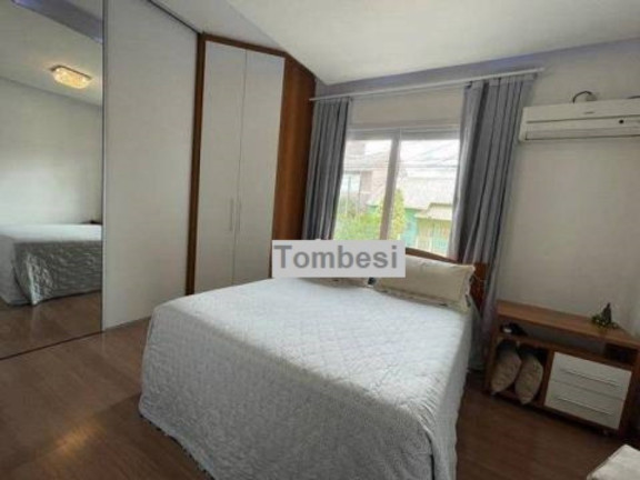 Imagem Casa com 3 Quartos à Venda, 140 m² em Parque Da Matriz - Cachoeirinha Imagem Casa com 3 Quartos à Venda, 140 m² em Parque Da Matriz - Cachoeirinha