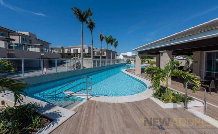 Casa com 5 Quartos à Venda, 342 m² em Mata Da Praia - Vitória