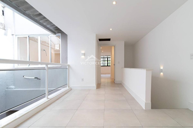 Imagem Casa de Vila com 4 Quartos à Venda, 234 m² Imagem Casa de Vila com 4 Quartos à Venda, 234 m²