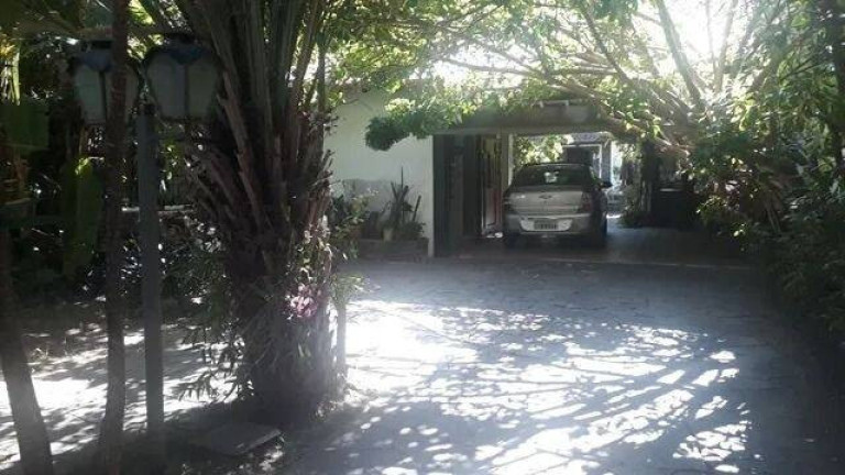 Imagem Casa com 3 Quartos à Venda, 230 m² em Higienópolis - Porto Alegre