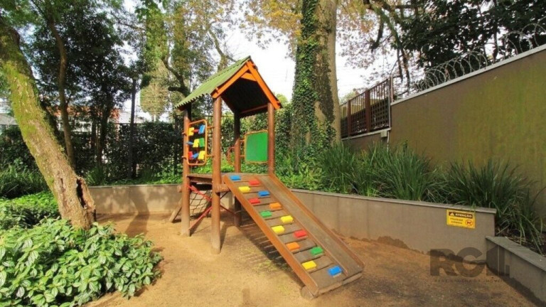 Imagem Imóvel com 2 Quartos à Venda, em Teresópolis - Porto Alegre Imagem Imóvel com 2 Quartos à Venda, em Teresópolis - Porto Alegre