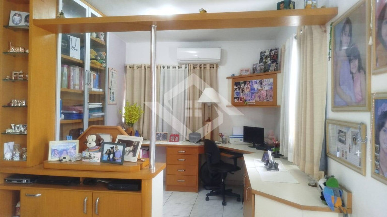 Imagem Casa com 3 Quartos à Venda, 150 m² em Campo Grande - Rio De Janeiro Imagem Casa com 3 Quartos à Venda, 150 m² em Campo Grande - Rio De Janeiro