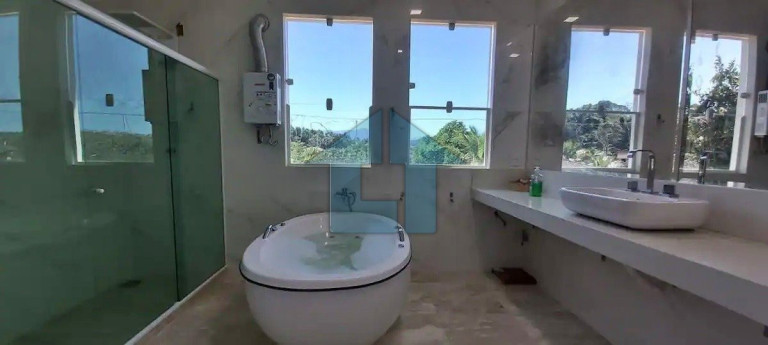 Imagem Casa com 5 Quartos à Venda ou Locação, 681 m² em Porto Bracuhy - Angra Dos Reis