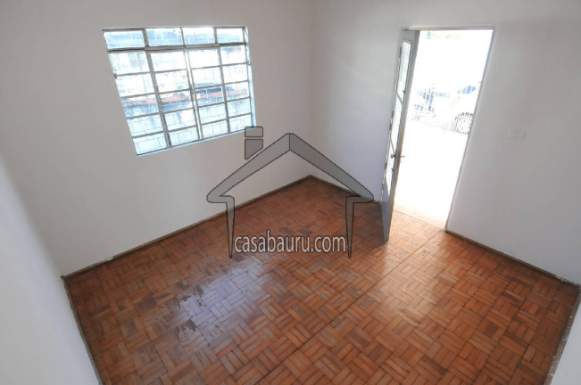 Imagem Casa com 2 Quartos à Venda, 297 m² em Vila Antártica - Bauru