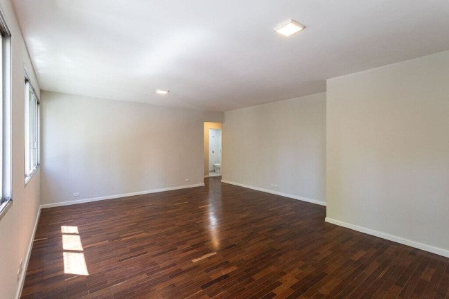Foto do imóvel Apartamento com 3 Quartos à Venda, 125 m² em Indianópolis - São Paulo
