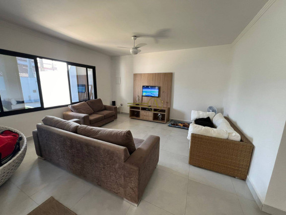 Imagem Sobrado com 4 Quartos à Venda, 218 m² em Centro - Peruíbe Imagem Sobrado com 4 Quartos à Venda, 218 m² em Centro - Peruíbe