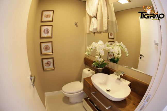 Imagem Apartamento com 2 Quartos à Venda, 87 m² em Centro - Itajaí Imagem Apartamento com 2 Quartos à Venda, 87 m² em Centro - Itajaí