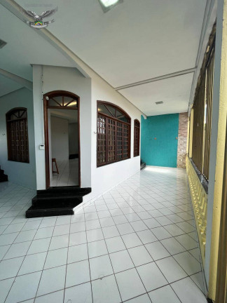 Imagem Casa de Condomínio com 3 Quartos à Venda, 300 m² em águas Brancas - Ananindeua
