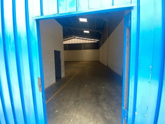 Imagem Galpão para Alugar, 630 m² em Jardim Santa Marta (fazendinha) - Santana De Parnaíba Imagem Galpão para Alugar, 630 m² em Jardim Santa Marta (fazendinha) - Santana De Parnaíba