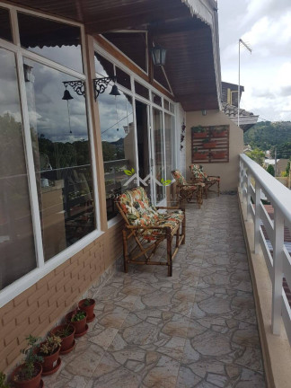 Imagem Casa com 3 Quartos à Venda, 262 m² em Vila Cristina - Campos Do Jordão Imagem Casa com 3 Quartos à Venda, 262 m² em Vila Cristina - Campos Do Jordão