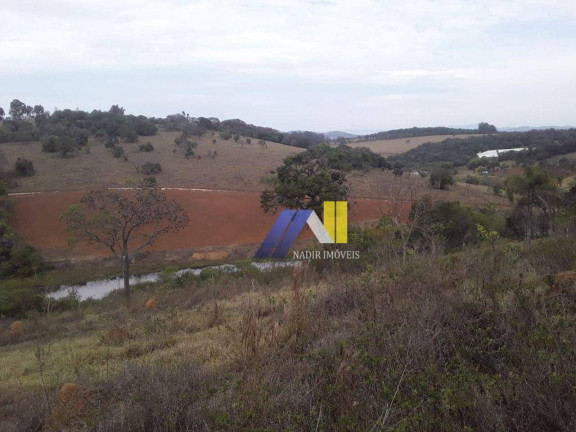 Fazenda à Venda, 246 m² em Algodão - Pouso Alegre