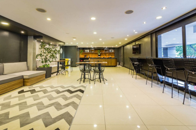 Imagem Imóvel com 1 Quarto à Venda, 28 m² em Cidade Baixa - Porto Alegre Imagem Imóvel com 1 Quarto à Venda, 28 m² em Cidade Baixa - Porto Alegre