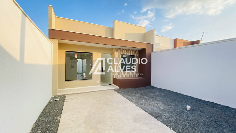 Imagem Casa com 4 Quartos à Venda, 160 m² em Campo Limpo - Feira De Santana