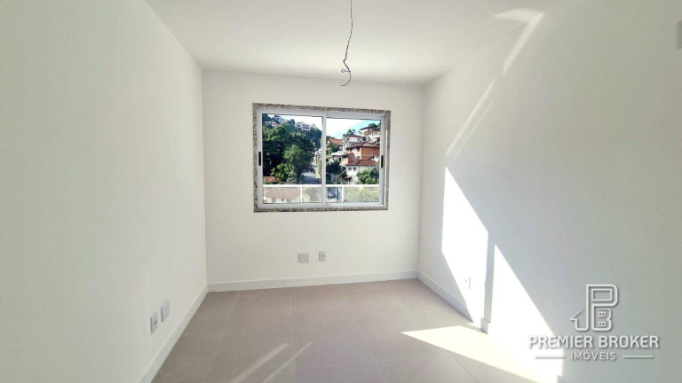 Imagem Cobertura com 3 Quartos à Venda, 190 m² em Agriões - Teresópolis
