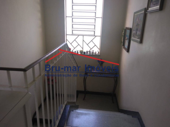 Imagem Casa com 3 Quartos à Venda, 200 m² em Gonzaga - Santos