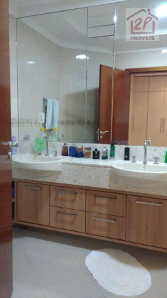 Imagem Sobrado com 4 Quartos à Venda, 215 m² em Jardim Satélite - São José Dos Campos