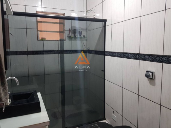 Imagem Casa com 4 Quartos à Venda, 187 m²