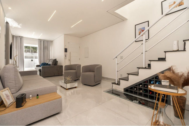 Casa com 2 Quartos à Venda, 120 m² em Jardim Prudência - São Paulo