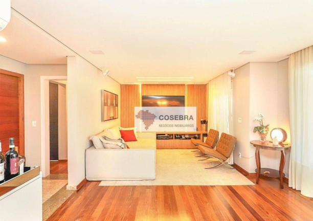 Imagem Apartamento com 3 Quartos à Venda, 226 m² em Vila Nova Conceição - São Paulo Imagem Apartamento com 3 Quartos à Venda, 226 m² em Vila Nova Conceição - São Paulo