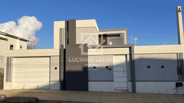 Casa com 4 Quartos à Venda, 360 m² em Candeias - Vitória Da Conquista