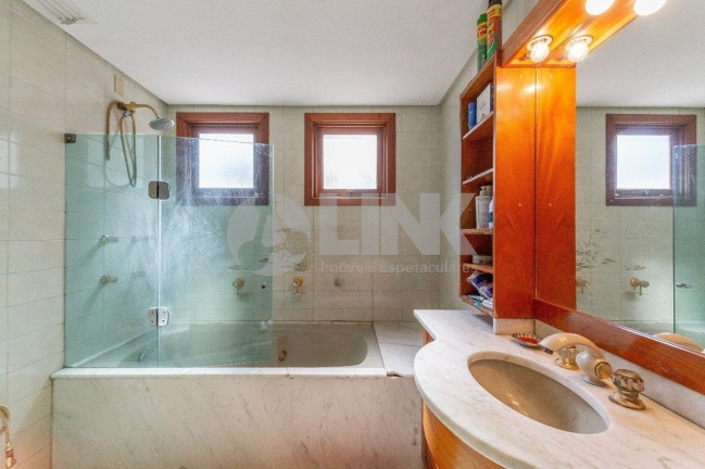 Imagem Apartamento com 3 Quartos à Venda, 165 m² em Petrópolis - Porto Alegre Imagem Apartamento com 3 Quartos à Venda, 165 m² em Petrópolis - Porto Alegre