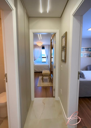 Imagem Apartamento com 2 Quartos à Venda, 85 m² em Centro - Itajaí