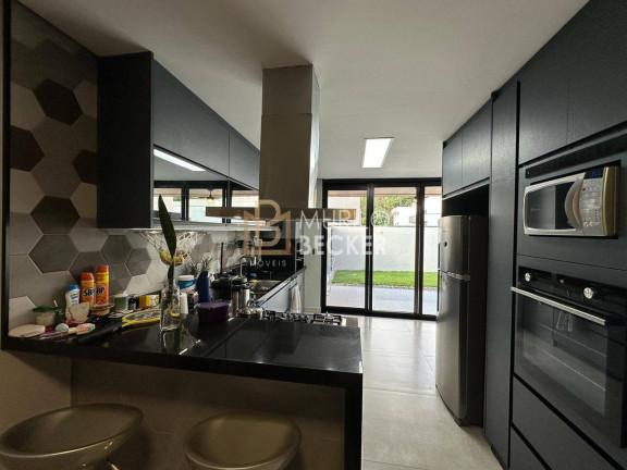 Imagem Casa com 4 Quartos à Venda, 212 m² em Centro - Jacareí Imagem Casa com 4 Quartos à Venda, 212 m² em Centro - Jacareí