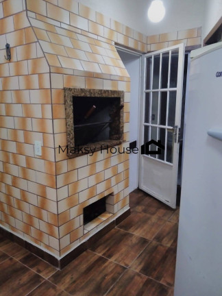 Imagem Sobrado com 4 Quartos para Temporada, 170 m² em Centro - Guaratuba
