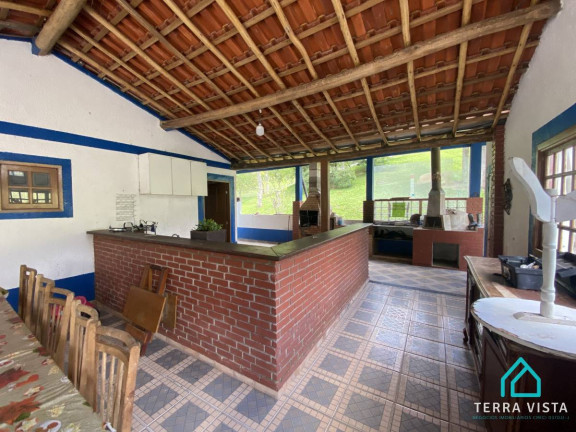 Imagem Chácara com 8 Quartos à Venda, 492 m²